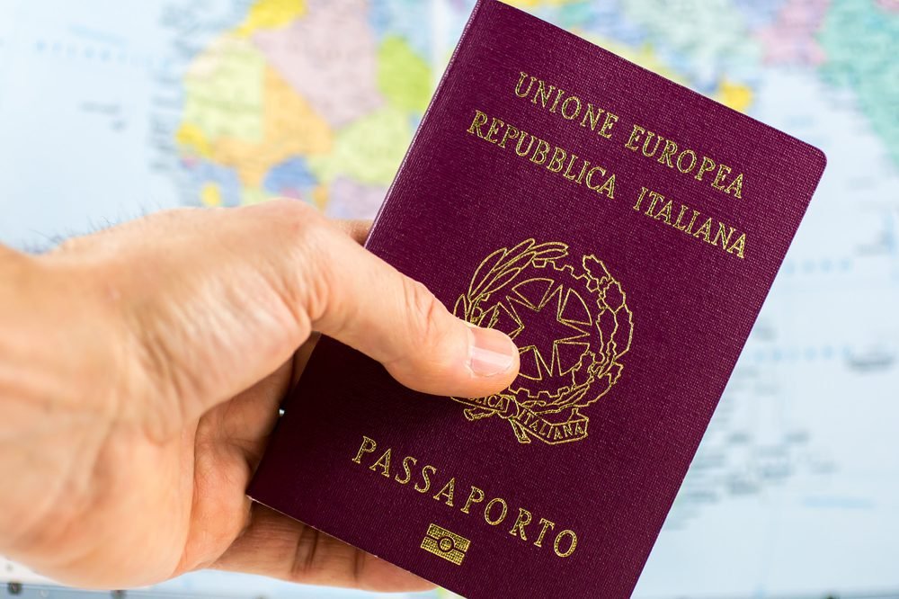 Pasaporte italiano